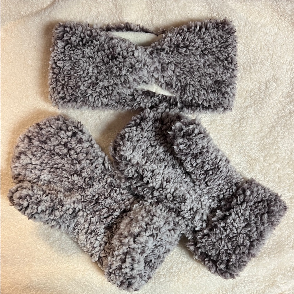 Sherpa mittens and headband set